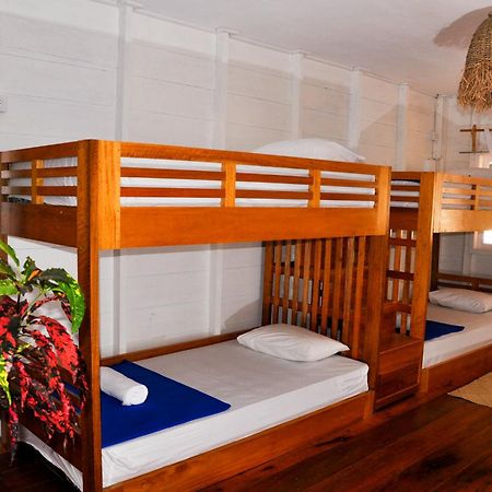 Crow'S Nest Hotel Tua Pejat Luaran gambar