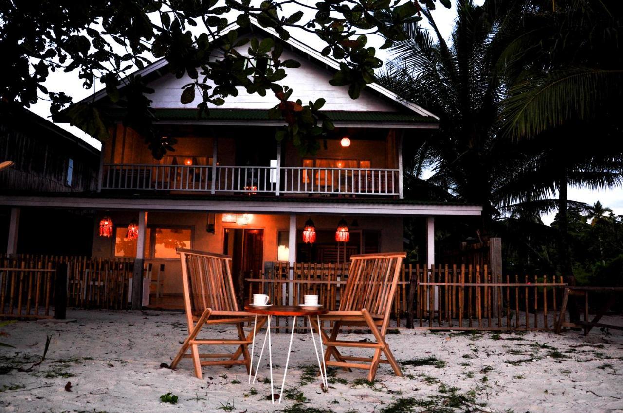 Crow'S Nest Hotel Tua Pejat Luaran gambar