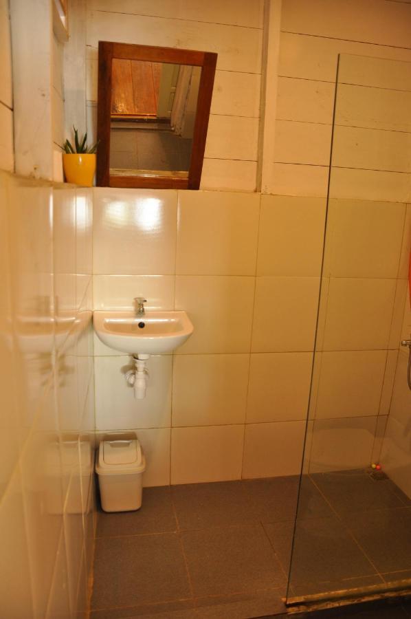 Crow'S Nest Hotel Tua Pejat Luaran gambar