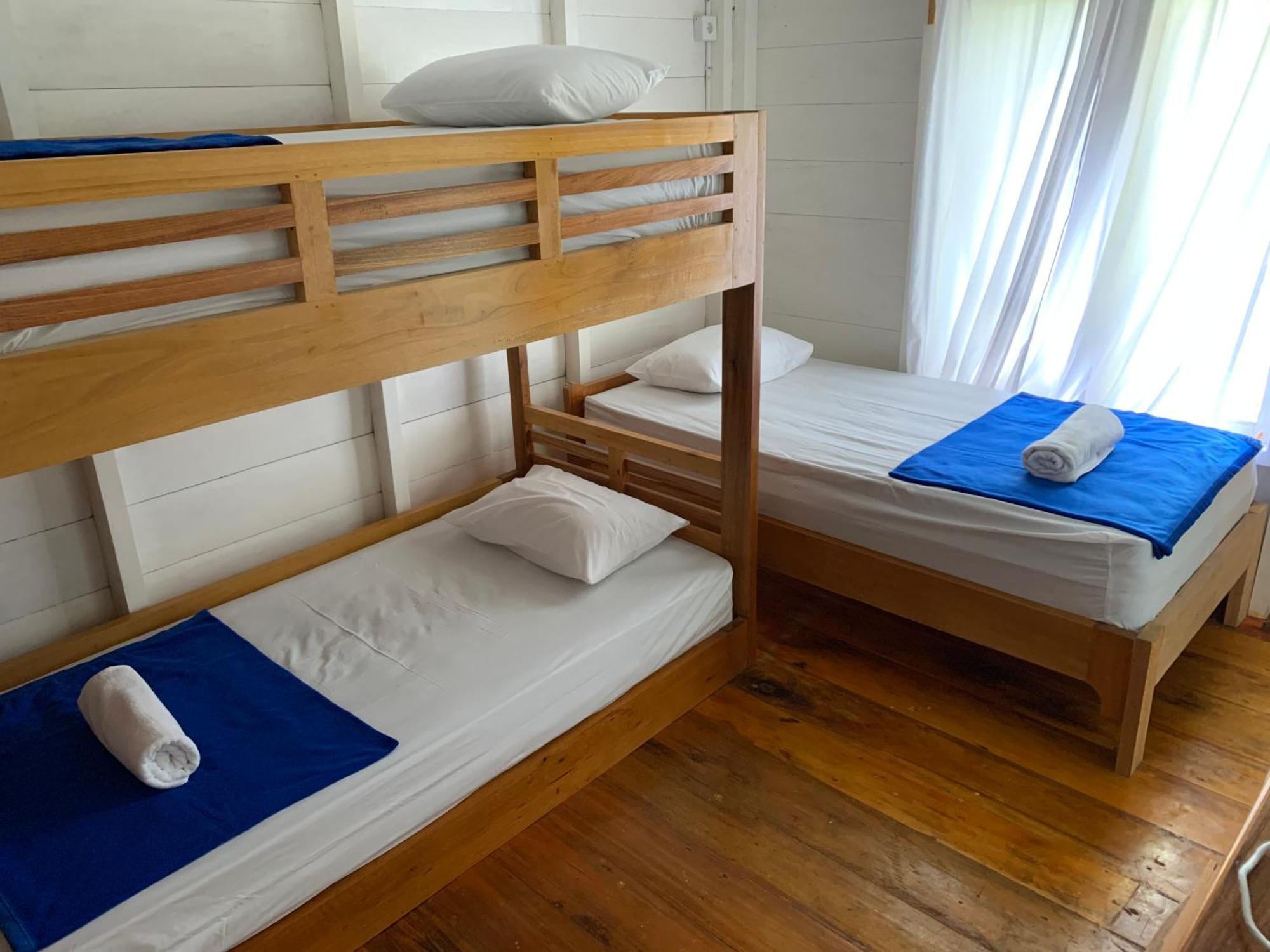 Crow'S Nest Hotel Tua Pejat Luaran gambar